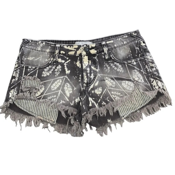Free People Shibori Cutoff Jean Shorts - Picture 5 of 9